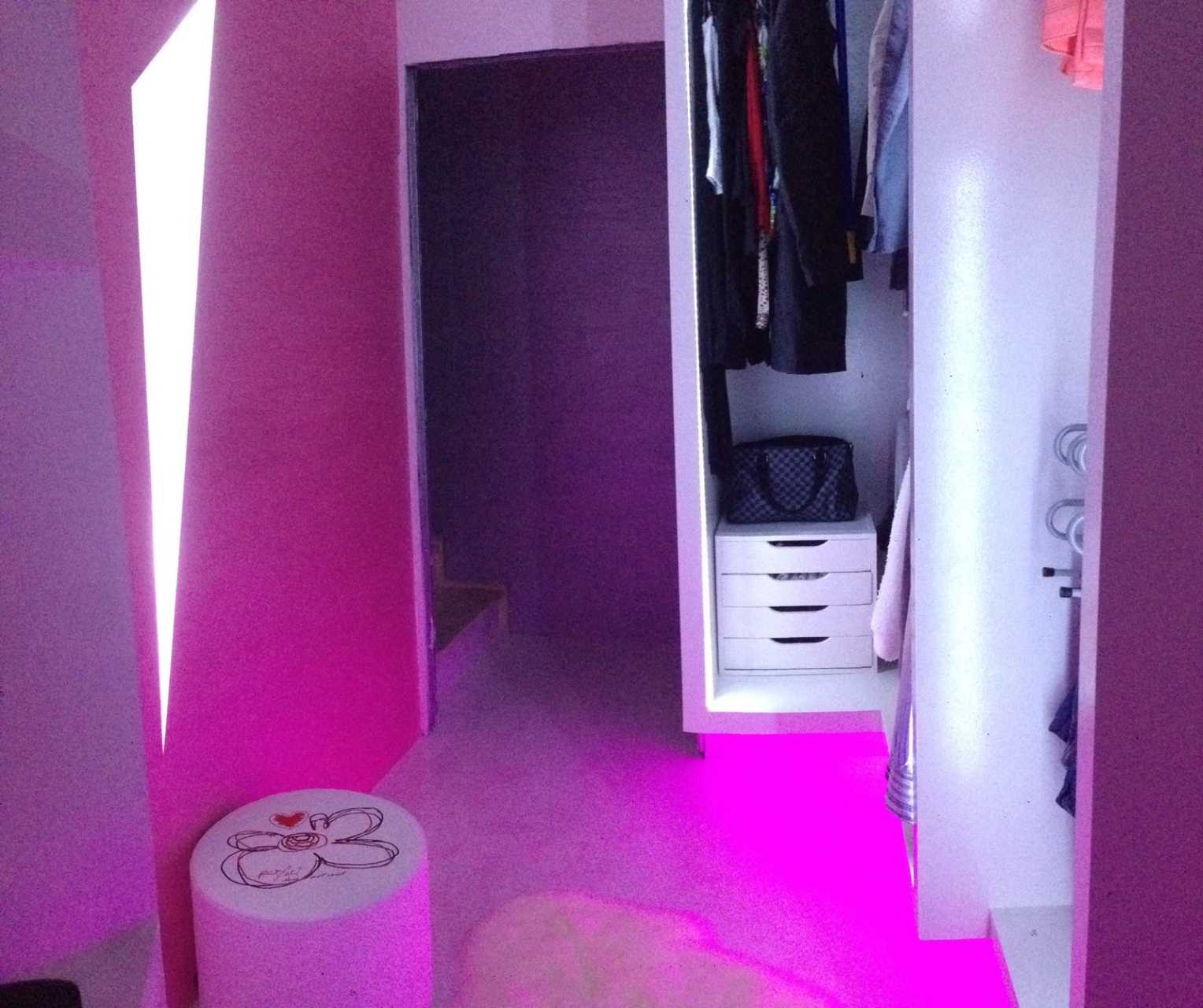 cabinarmadio36